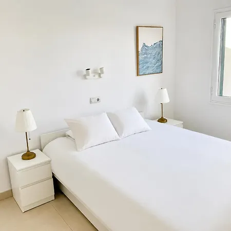 Cala Porter Brise Marine Apartment *
